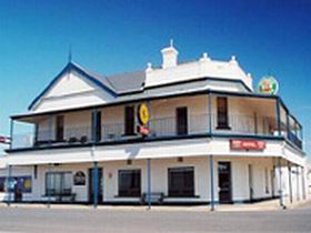 Seabreeze Hotel - Accommodation Broome 0