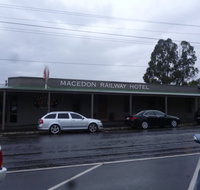 Macedon Family Hotel