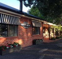 Moyhu Hotel - Accommodation Broome