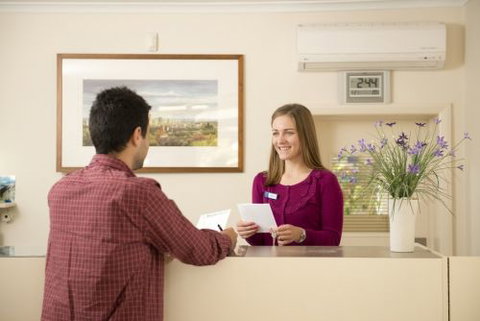 Golden Chain Welcome Inn 277 - Accommodation Broome 0