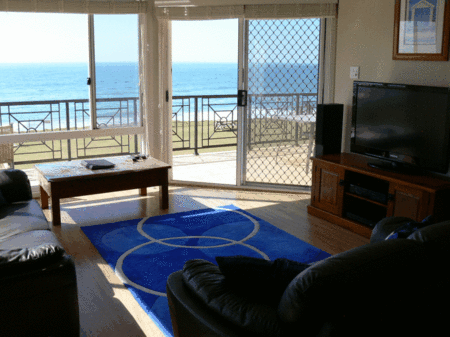 Old Bar NSW Accommodation Broome