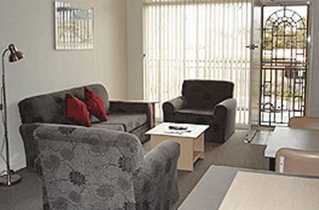 Glenelg Holiday Apartments-Corfu - Accommodation Broome 2