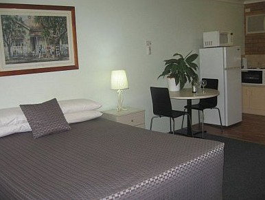 Paramount Motel And Serviced Apartments - Accommodation Broome 4