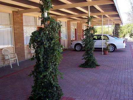 Renmark Motor Inn - Accommodation Broome 2