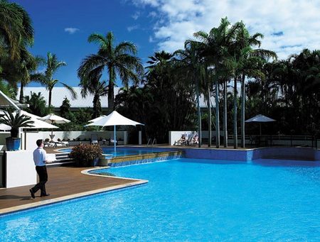 Shangri-la Hotel, The Marina, Cairns - Accommodation Broome 3