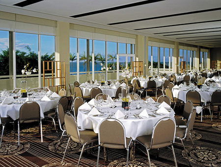 Shangri-la Hotel, The Marina, Cairns - Accommodation Broome 4
