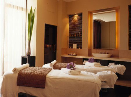 The Mansion Hotel - Accommodation Broome 0