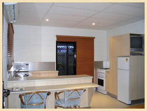 Apollo Jewel Beachfront Apartments - Accommodation Broome 5