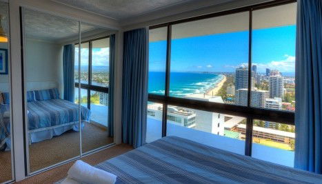 Surfers Aquarius On The Beach - Accommodation Broome 1