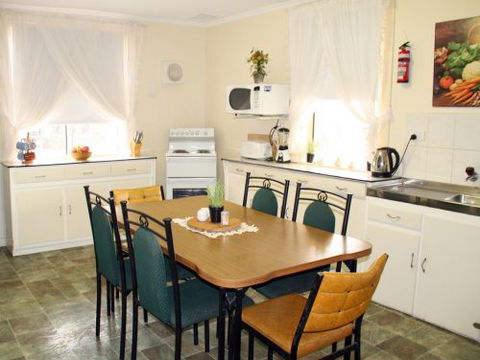 Executive Holiday Rental - Accommodation Broome 4