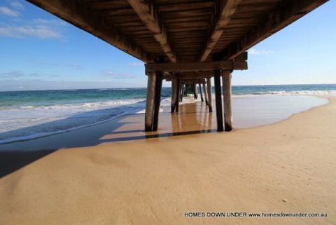Homes Down Under - Accommodation Broome 5