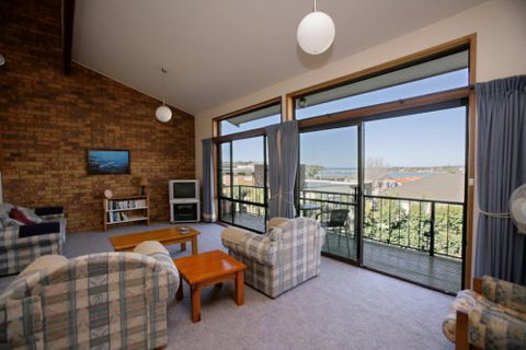 Harbour Lights Holiday Units - Accommodation Broome 0