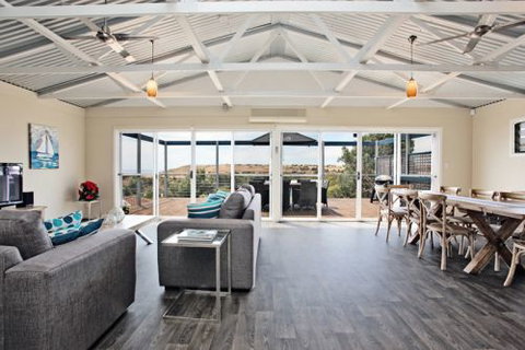 Coral Sands Luxury Beach House - Accommodation Broome 0