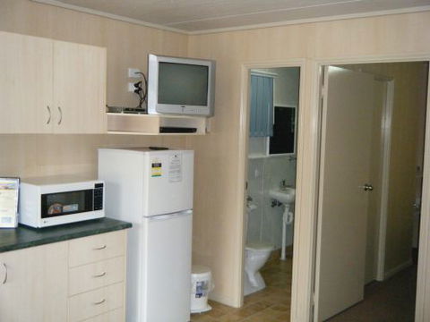 Pepper Tree Cabins - Accommodation Broome 2