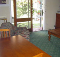 Bentleigh Units - Accommodation Broome