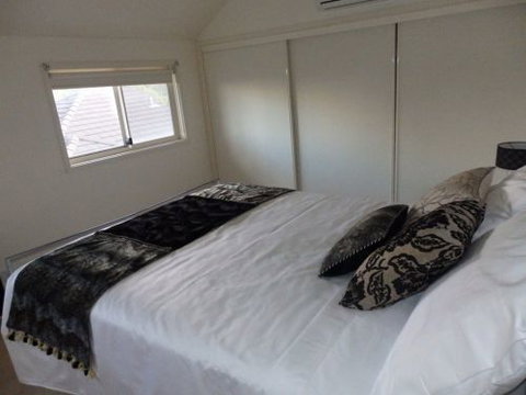 CENTREPOINT UNITS - HEIDELBERG - Accommodation Broome 2