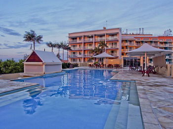Oaks Waterfront Resort - The Entrance - Accommodation Broome 15