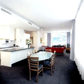 Adina Apartment Hotel Melbourne, Flinders Street - Accommodation Broome 4