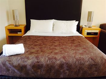 Sandown Regency - Accommodation Broome 2