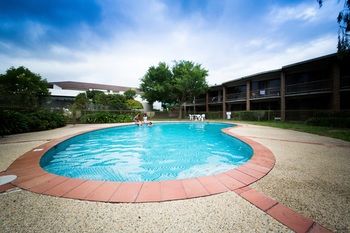 Sandown Regency - Accommodation Broome 21