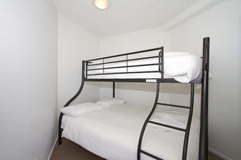 Beach Retreat Coolum - Accommodation Broome 17