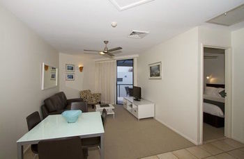 Beach Retreat Coolum - Accommodation Broome 33