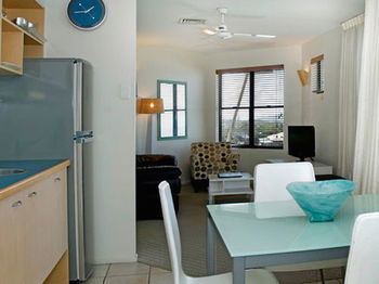 Beach Retreat Coolum - Accommodation Broome 38
