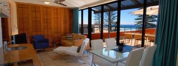 Beach Retreat Coolum - Accommodation Broome 40