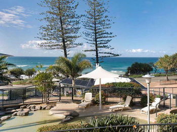 Beach Retreat Coolum - Accommodation Broome 48