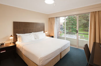 Quest Manly - Accommodation Broome 12