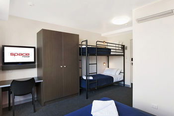 Space Hotel - Hostel/Backpacker - Accommodation Broome 6