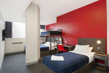 Space Hotel - Hostel/Backpacker - Accommodation Broome 8
