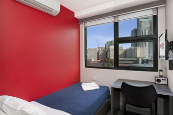Space Hotel - Hostel/Backpacker - Accommodation Broome 9