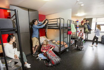 Space Hotel - Hostel/Backpacker - Accommodation Broome 54