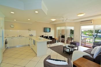 Noosa Riviera - Accommodation Broome 15