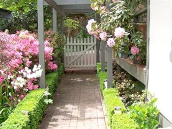 Annie Roe's Luxury Bed & Breakfast - Accommodation Broome 0