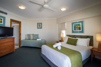 Coolum Seaside - Accommodation Broome 7