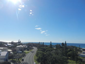 Beachside Resort - Kawana Waters - Accommodation Broome 35