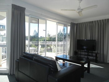 Beachside Resort - Kawana Waters - Accommodation Broome 58