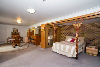 A Camelot Tower & Penthouse - Accommodation Broome 38
