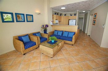 Twin Quays Noosa Resort - Accommodation Broome 4