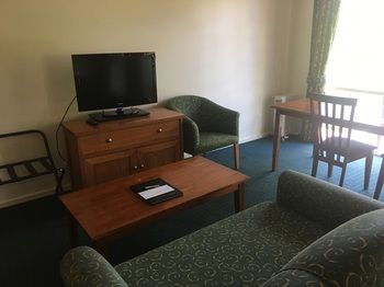 Eltham Gateway Hotel - Accommodation Broome 51