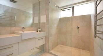 Saks On Hastings - Accommodation Broome 8