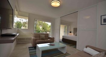 Saks On Hastings - Accommodation Broome 23