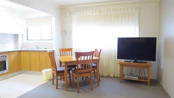 Waldorf Hornsby Residential Apartments - Accommodation Broome 15