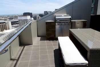 Aura On Flinders Serviced Apartments - Accommodation Broome 7