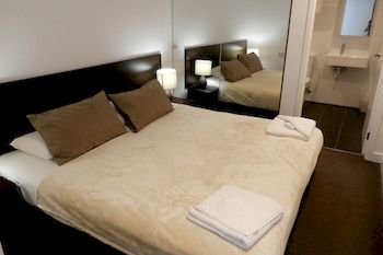 Aura On Flinders Serviced Apartments - Accommodation Broome 11
