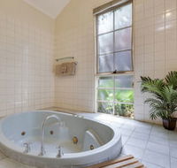 Comfort Inn Greensborough - Accommodation Broome