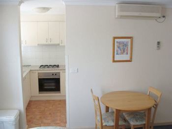 Darling Apartments - Accommodation Broome 15