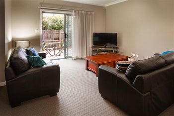 Everton Apartments - Accommodation Broome 15